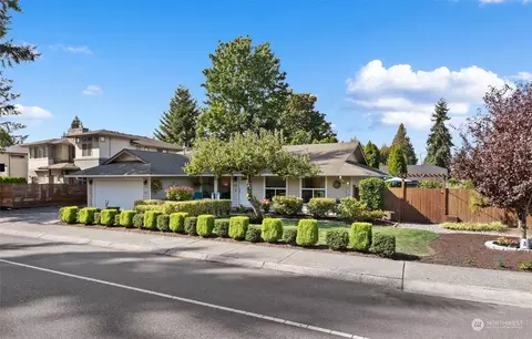 9933 NE 204th Pl, Bothell, WA 98011 photo 34