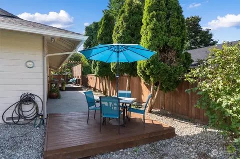 9933 NE 204th Pl, Bothell, WA 98011 photo 27