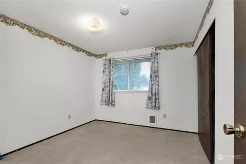 22109 44th Ave E, Spanaway, WA 98387 photo 11