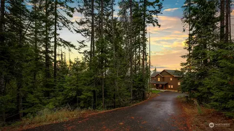 911 Trailside Dr, Cle Elum, WA 98922