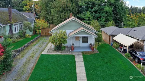 210 S Macleod Ave, Arlington, WA 98223