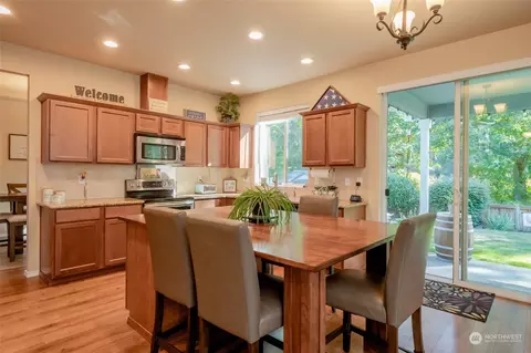 1210 Daffodil Ave NE, Orting, WA 98360 photo 11