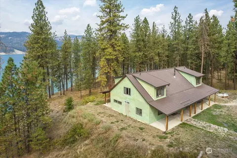5111 Hunters Campground Rd, Hunters, WA 99137
