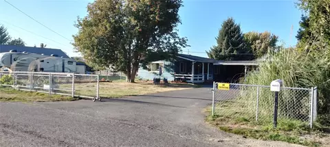 902 Lindstrom St, Aberdeen, WA 98520