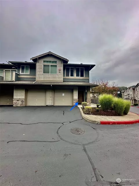 15325 SE 155th Pl #N6, Renton, WA 98058