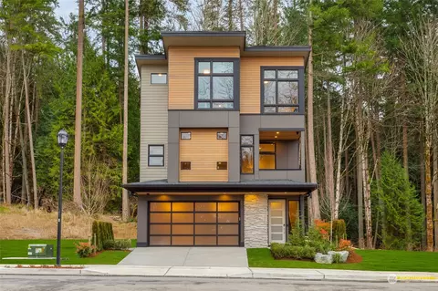 4250 216th Pl SE, Issaquah, WA 98029