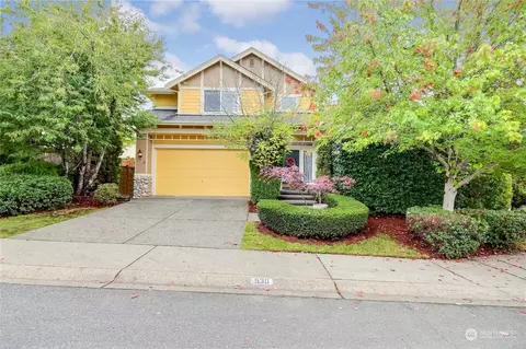 530 237th Ave SE, Sammamish, WA 98074