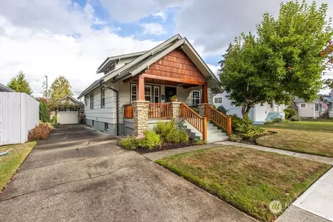 2848 Garfield St, Longview, WA 98632