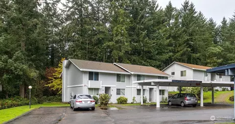 24 S 341st Pl, Federal Way, WA 98003
