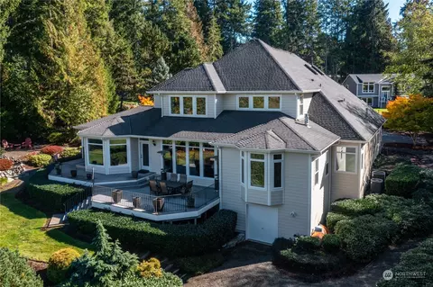 40 E Olympic Ct, Allyn, WA 98524