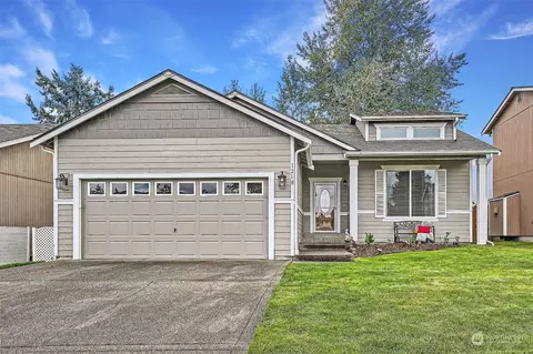 1218 130th St E, Tacoma, WA 98445