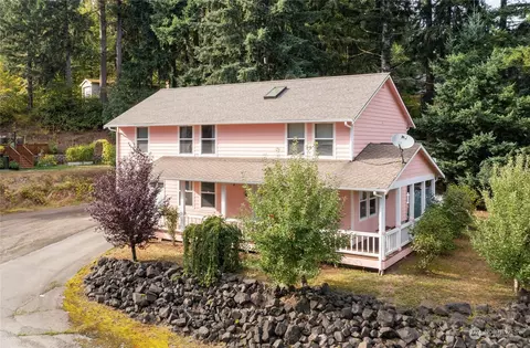 20 NE Matthew Dr, Belfair, WA 98528