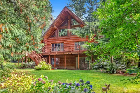 19121 52nd Ave NW, Stanwood, WA 98292
