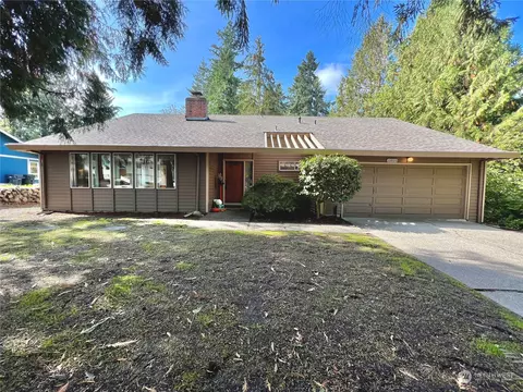11820 93rd Avenue Ct E, Puyallup, WA 98373