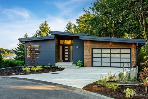 9322 Goodman Ave NW, Gig Harbor, WA 98332