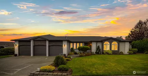 2518 Crescent St, Ferndale, WA 98248