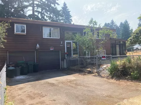 2503 NE 136th St, Seattle, WA 98125