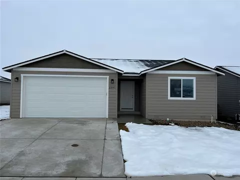 2397 SE 3rd St, East Wenatchee, WA 98802