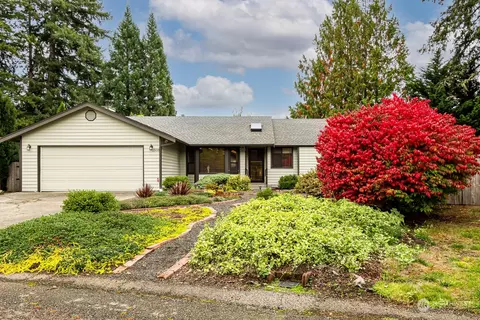 2533 Walnut Loop NW, Olympia, WA 98502