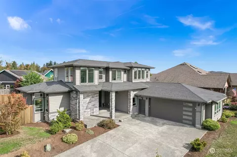 5970 Pacific Heights Dr, Ferndale, WA 98248