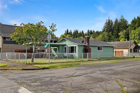 927 Monroe St, Hoquiam, WA 98550