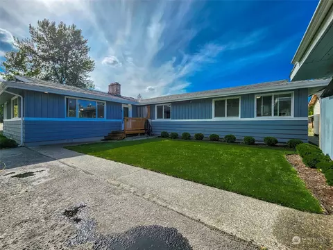 25502 Mountain Hwy E, Spanaway, WA 98387
