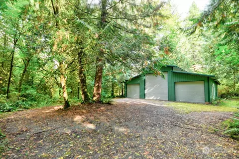 11215 Cedar Lake Dr SE, Olympia, WA 98501