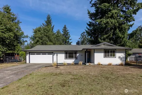 1401 158th St E, Tacoma, WA 98445