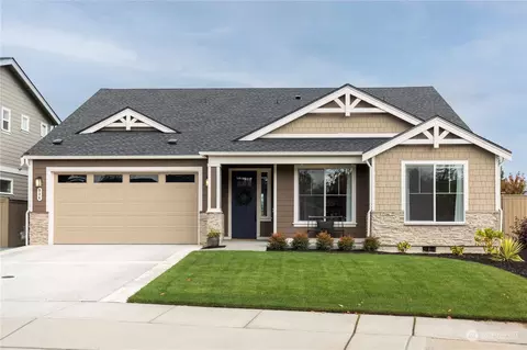 936 Rainier Loop, Mount Vernon, WA 98274