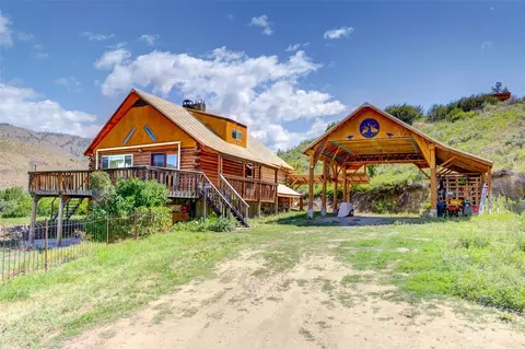 20774 Highway 20, Twisp, WA 98856