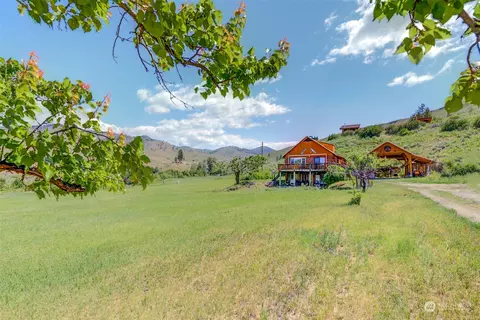 20774 Highway 20, Twisp, WA 98856 photo 5