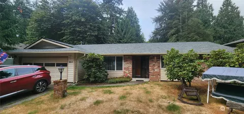 6611 Sierra Dr SE, Lacey, WA 98503