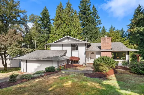 12010 NE 67th St, Kirkland, WA 98033