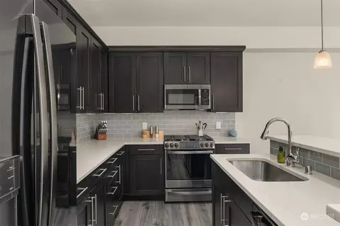 20736 76th Ave W #E, Edmonds, WA 98026 photo 9