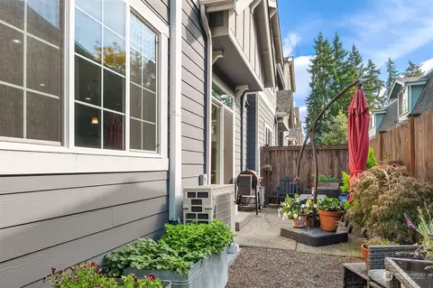 20736 76th Ave W #E, Edmonds, WA 98026 photo 26