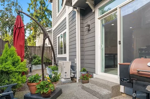 20736 76th Ave W #E, Edmonds, WA 98026 photo 25