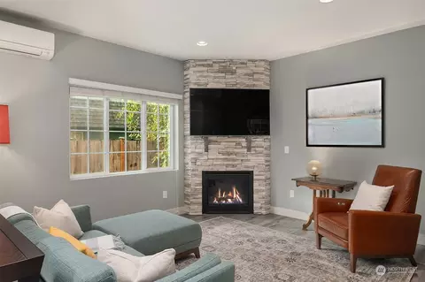 20736 76th Ave W #E, Edmonds, WA 98026 photo 5