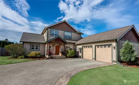 1374 W Park St, Lynden, WA 98264