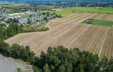 7448 Emerson, Everson, WA 98247 photo 3