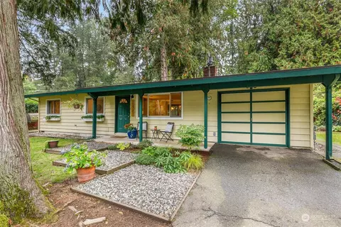 15741 Mink Rd NE, Woodinville, WA 98077