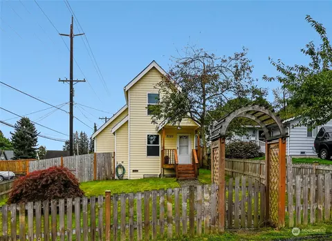 2120 48th St SE, Everett, WA 98203 photo 2