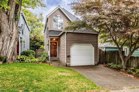 924 N 86th St, Seattle, WA 98103