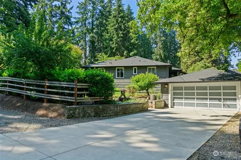 16511 79th Pl NE, Kenmore, WA 98028