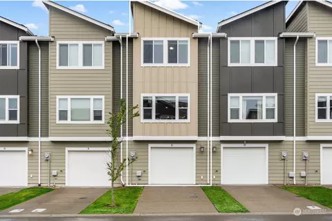 17416 118th Avenue Ct E #E, Puyallup, WA 98374