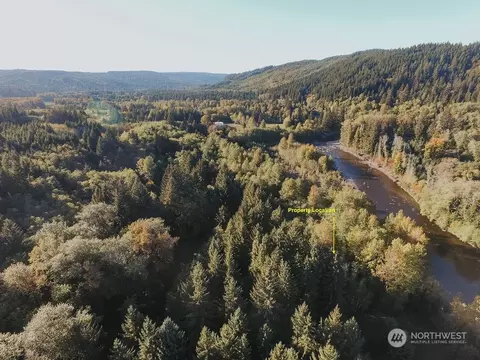 392 Kallman Rd, Forks, WA 98331