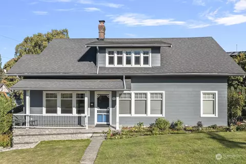 913 33rd St, Everett, WA 98201