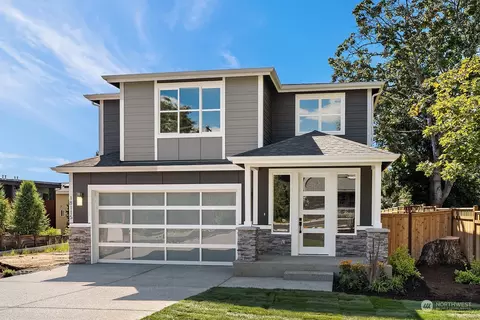18115 62nd Ave NE, Kenmore, WA 98028
