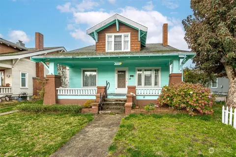 305 S Pearl St, Centralia, WA 98531