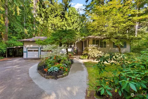 8803 71st St NW, Gig Harbor, WA 98335
