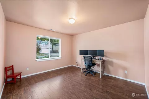 1317 Daffodil Ave NE, Orting, WA 98360 photo 6